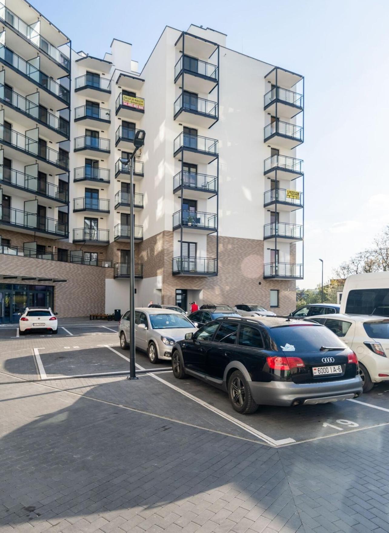 Wiktoryn 18 Citysphere Premium 1