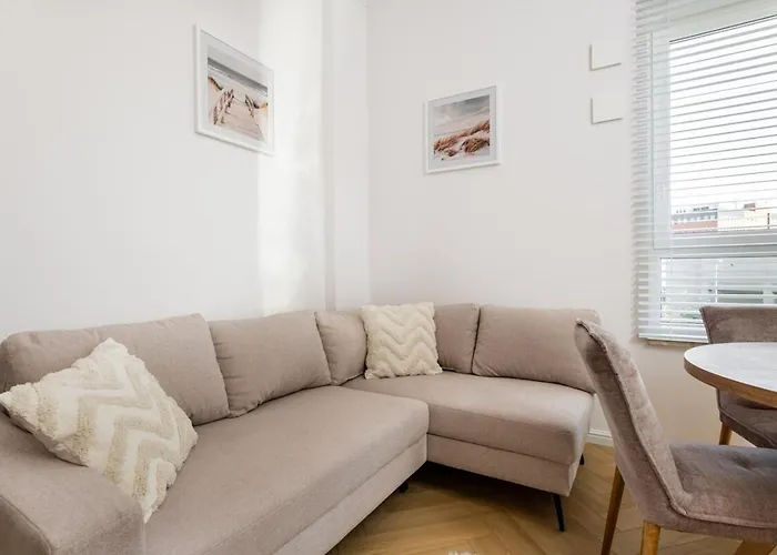 Wiktoryn 18 Citysphere Premium Suite 1