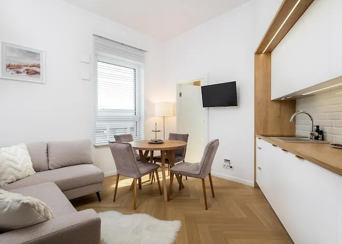 Wiktoryn 18 Citysphere Premium Suite 1